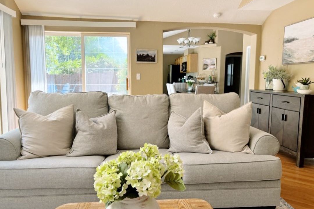 Photo of Livingroom in Grants Pass
