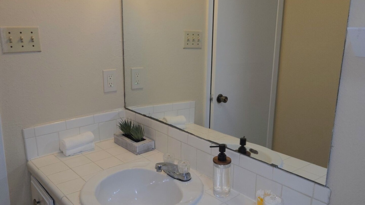 Photo of Bathroom in Bonanza
