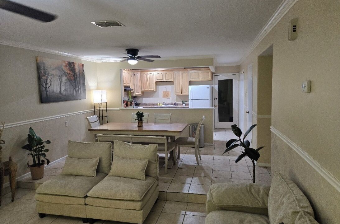 Photo of Livingroom in Bonanza