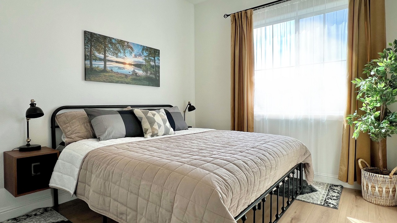 Photo of Bedroom in Roseville