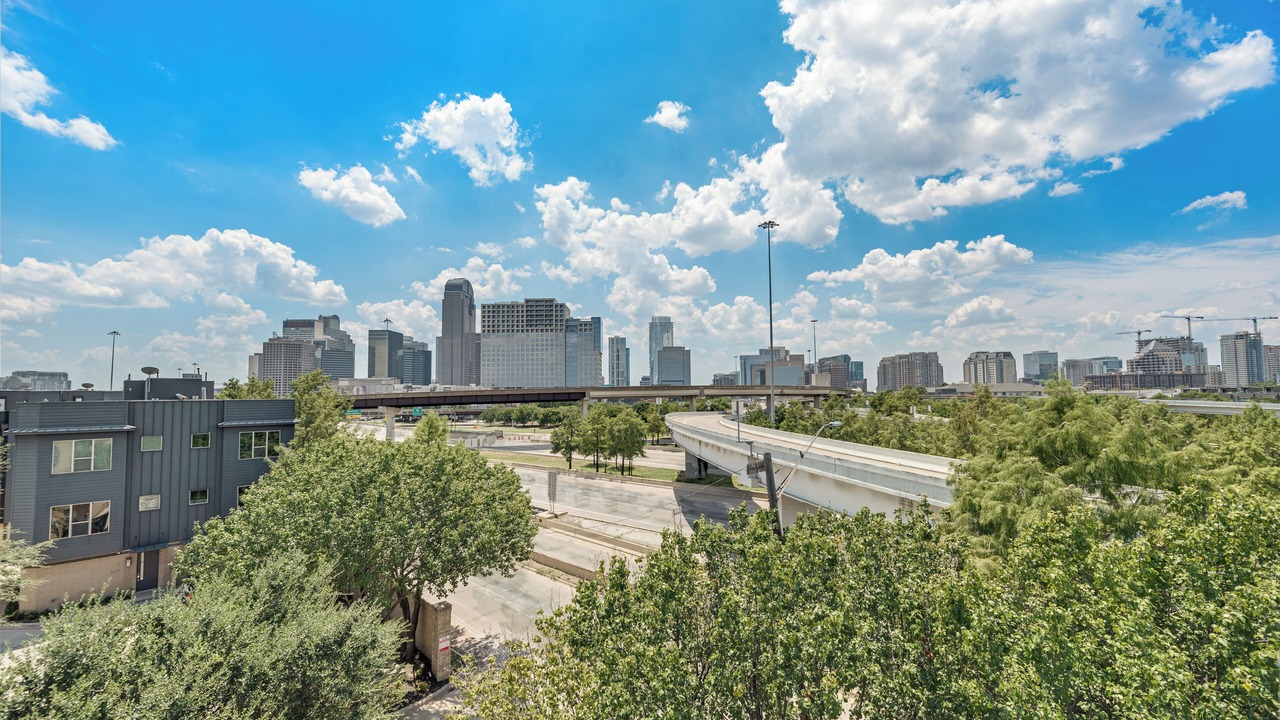 Photo of Others in Old East Dallas