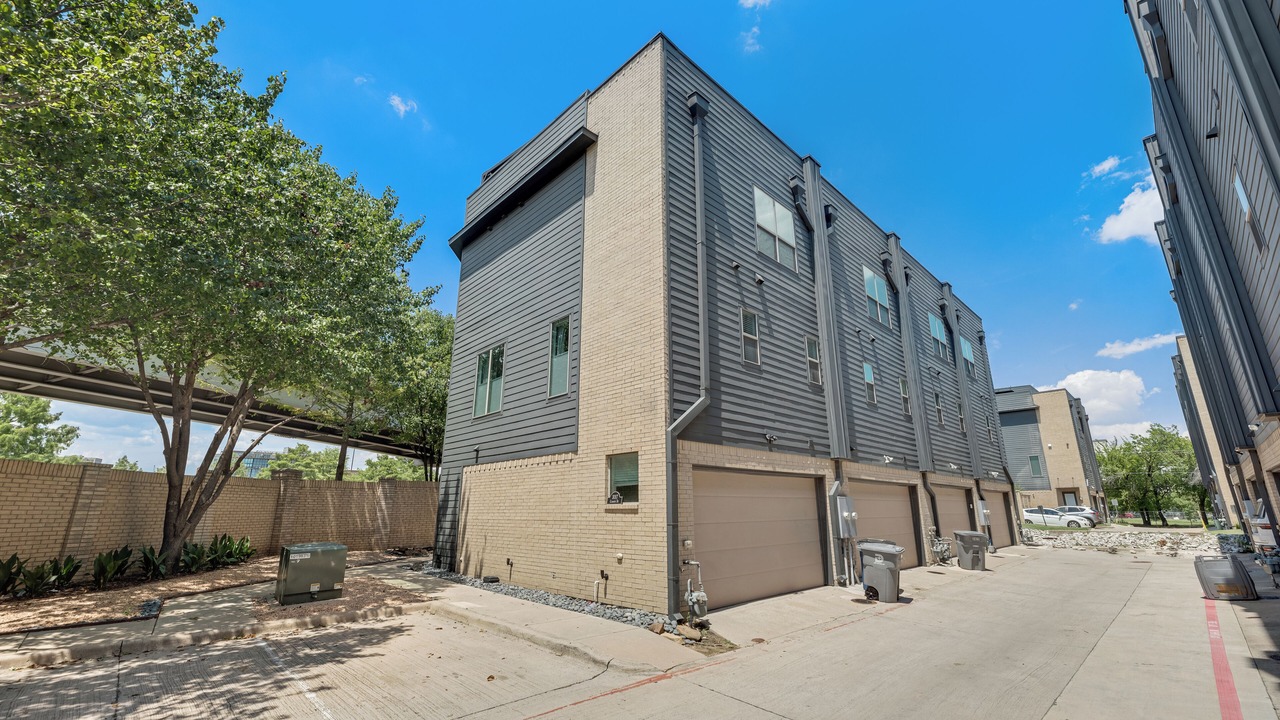 Photo of Outdoor in Old East Dallas