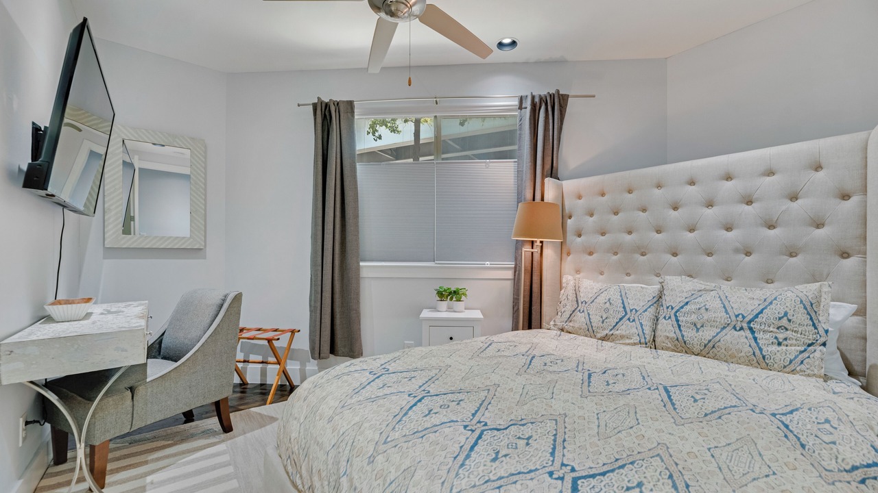 Photo of Bedroom in Old East Dallas