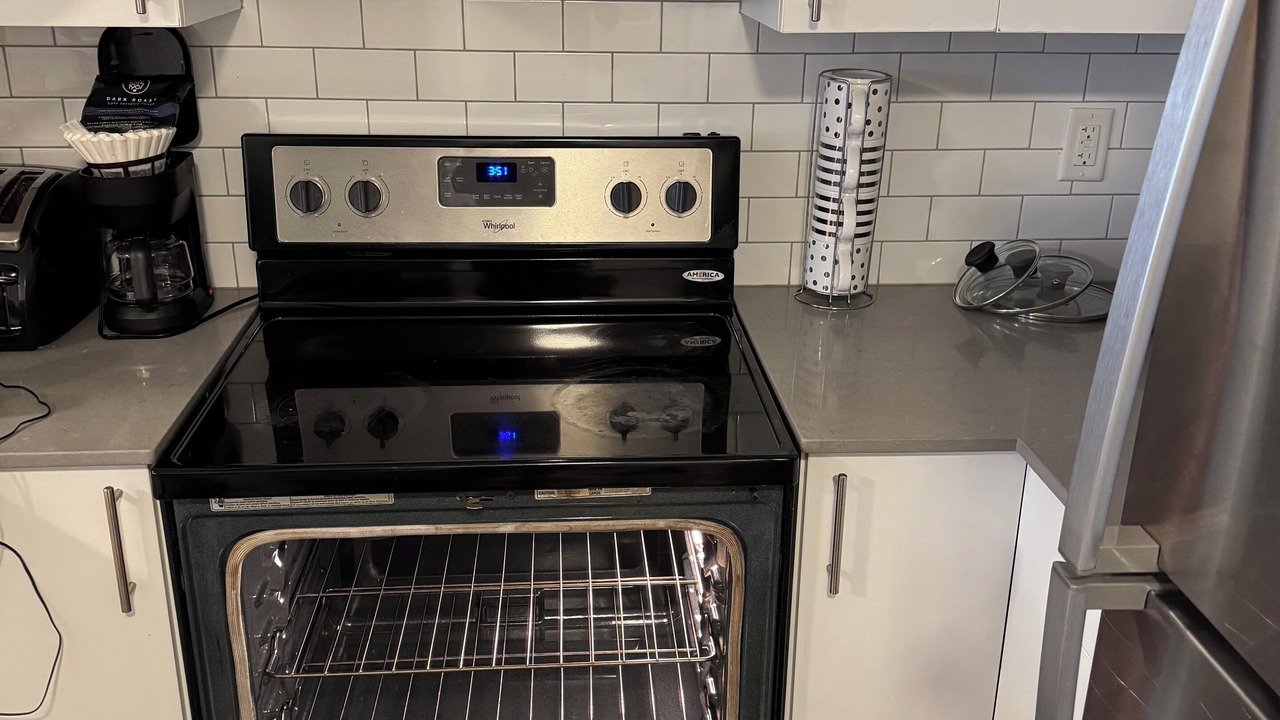 Photo of Kitchen in Halton Regional Municipality