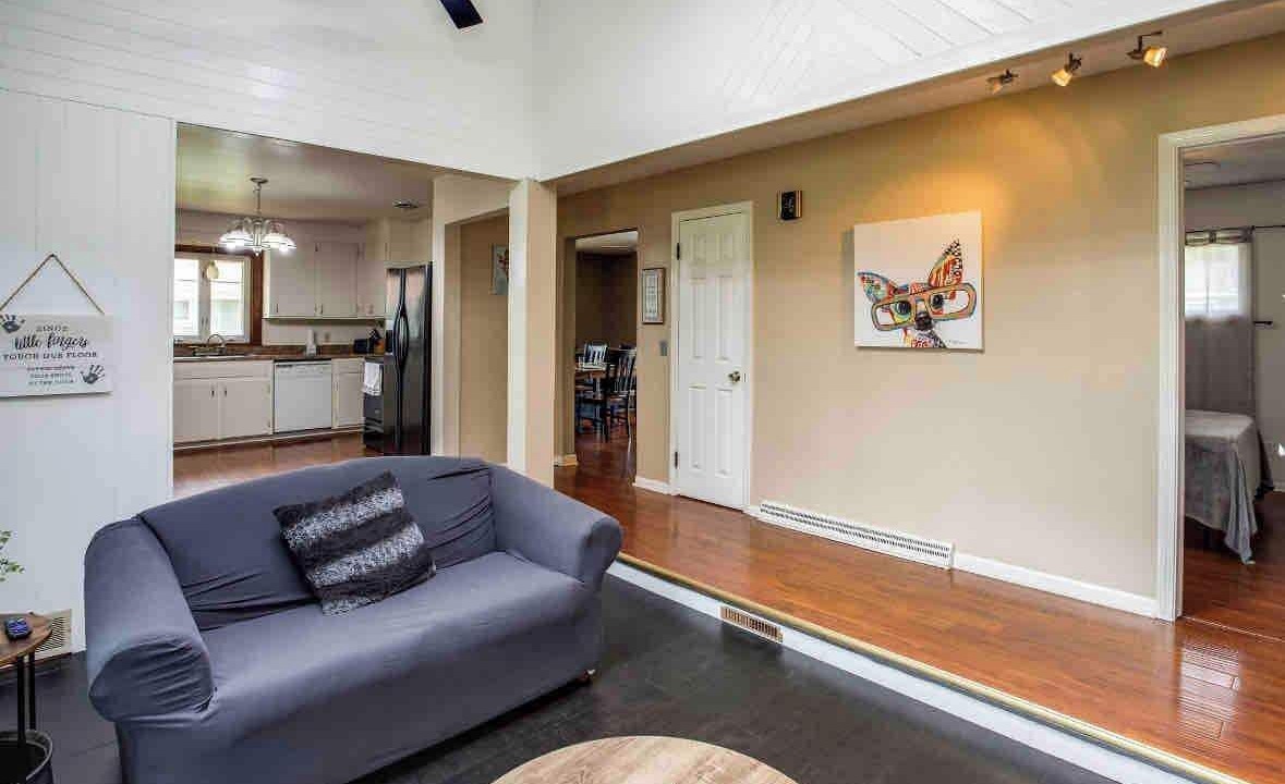 Photo of Livingroom in Rochester