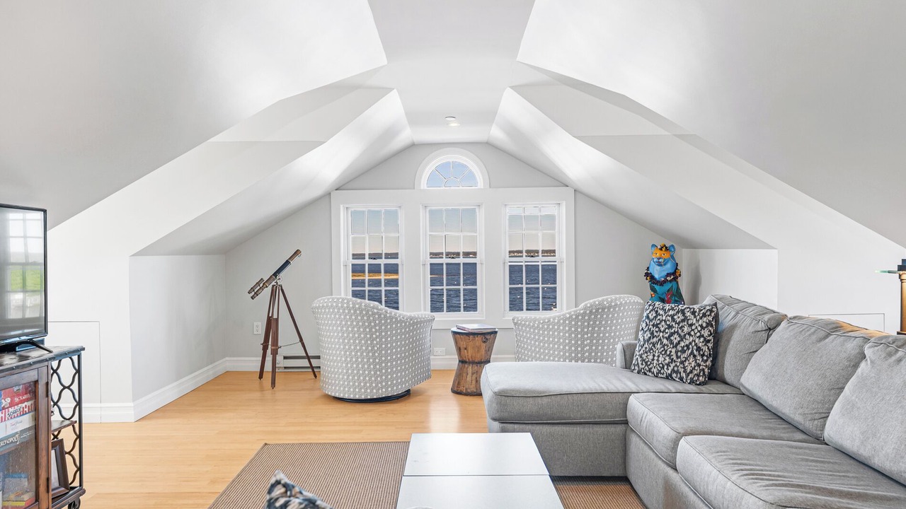 Photo of Livingroom in Watch Hill Historic District