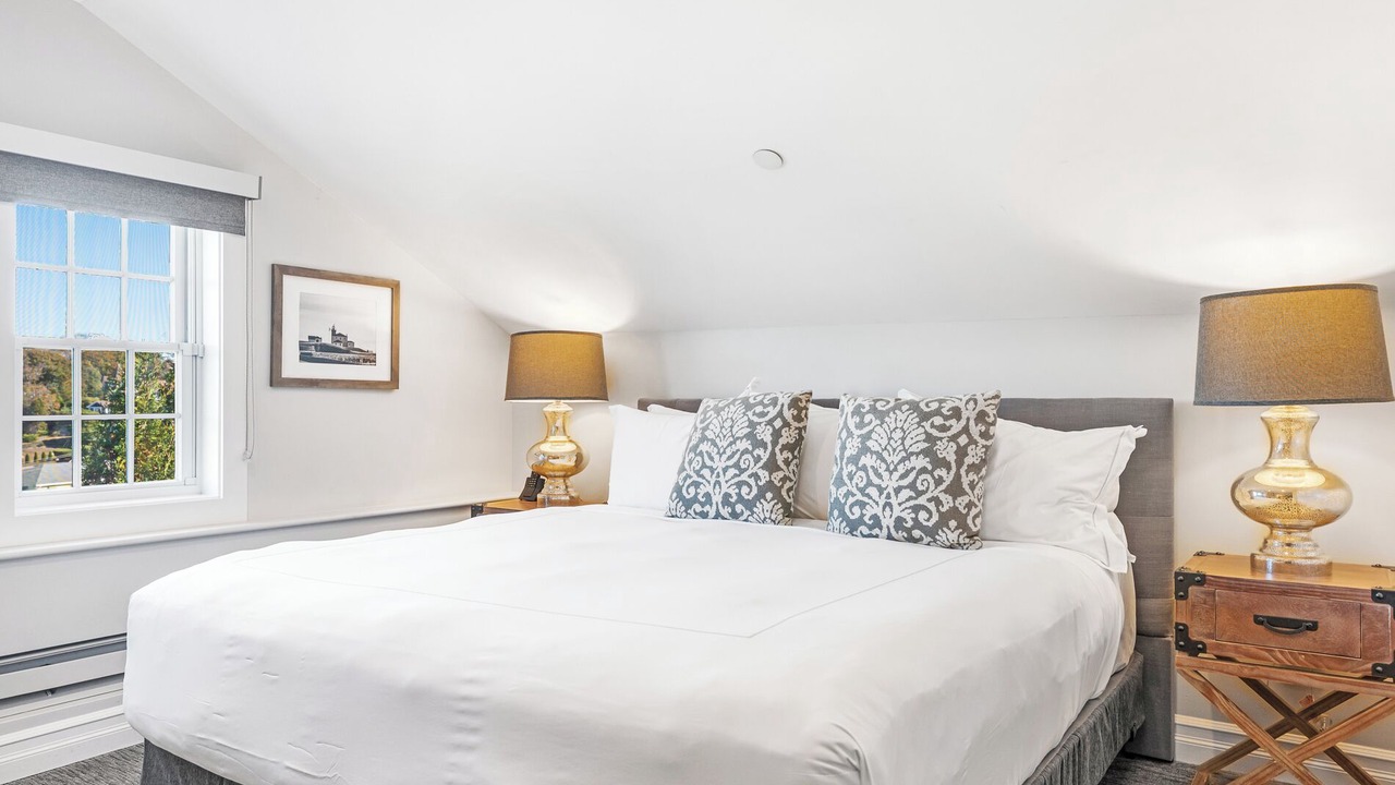 Photo of Bedroom in Watch Hill Historic District