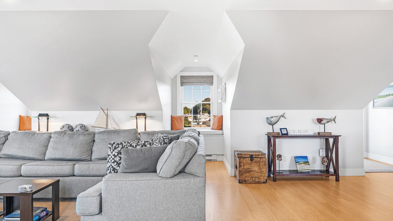 Photo of Livingroom in Watch Hill Historic District