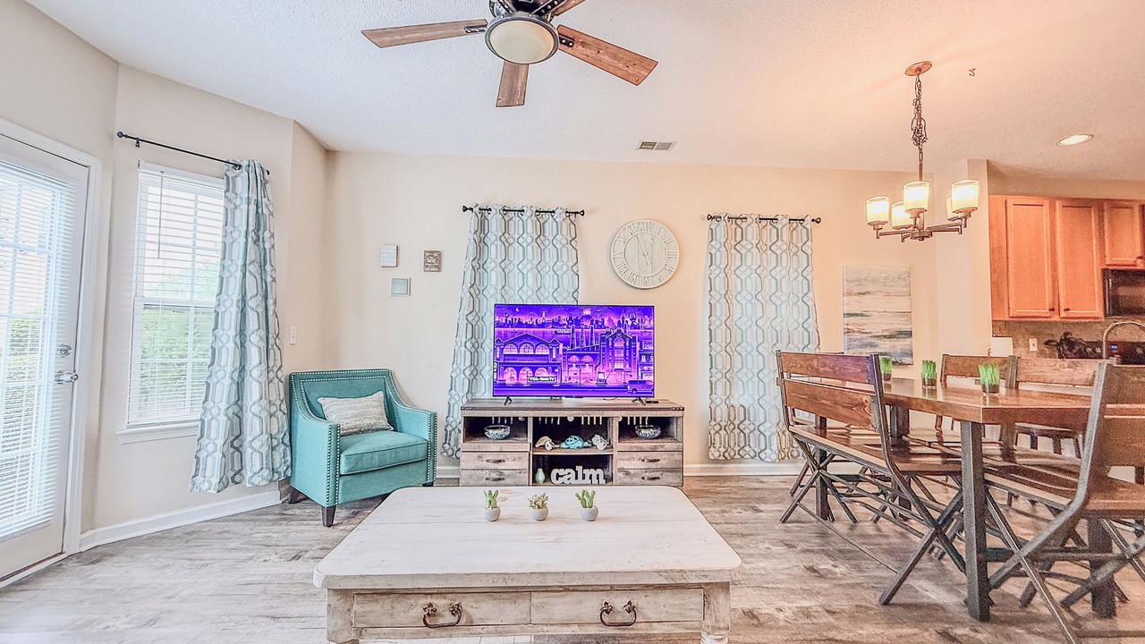 Photo of Livingroom in Red Hill