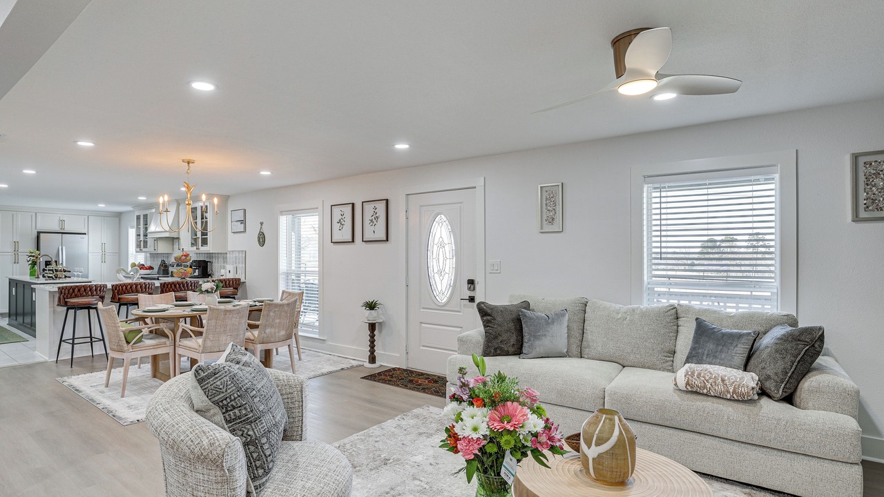 Photo of Livingroom in Longview