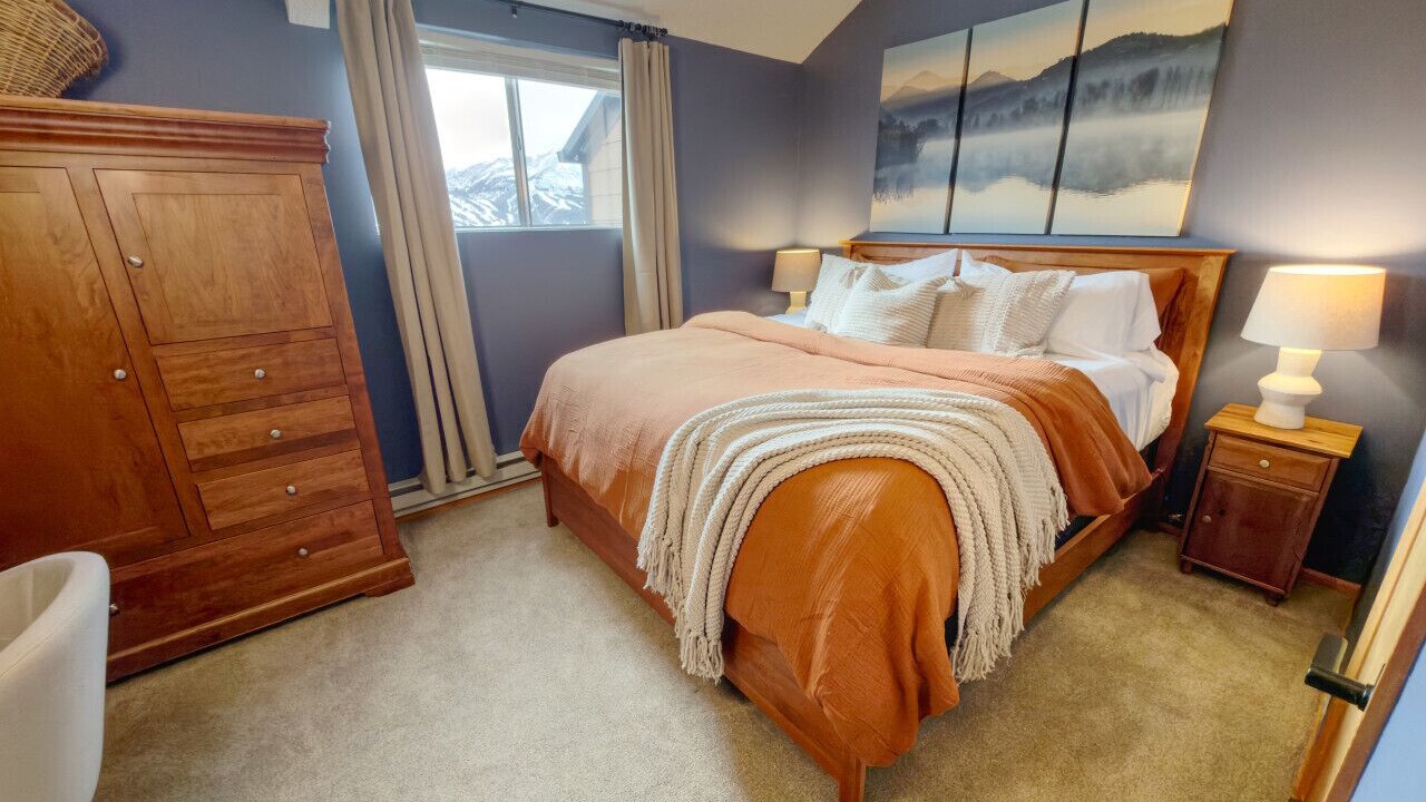 Photo of Bedroom in Baldy Mountain