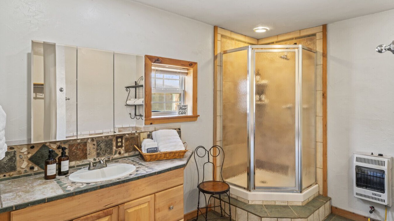 Photo of Bathroom in Sweetwater