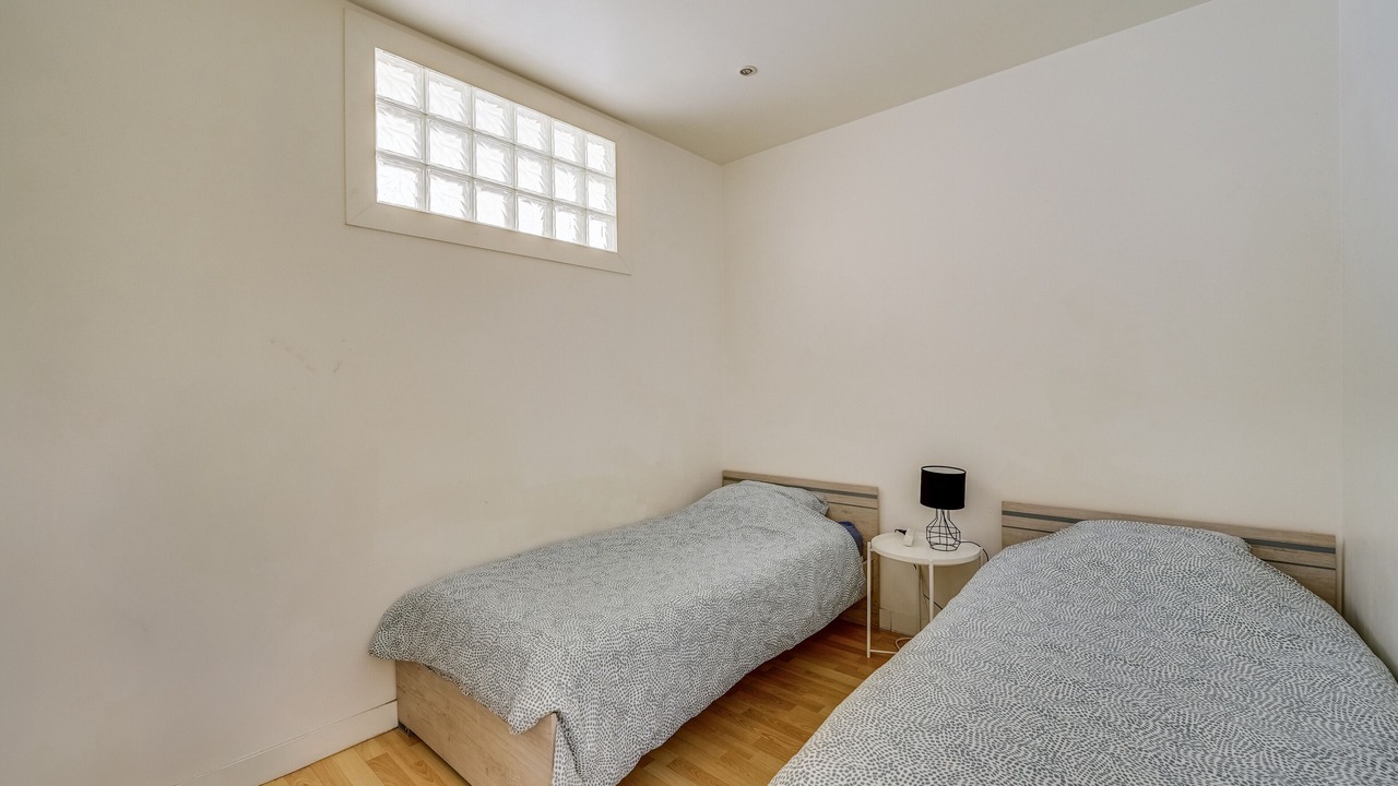 Photo of Bedroom in Les Lilas