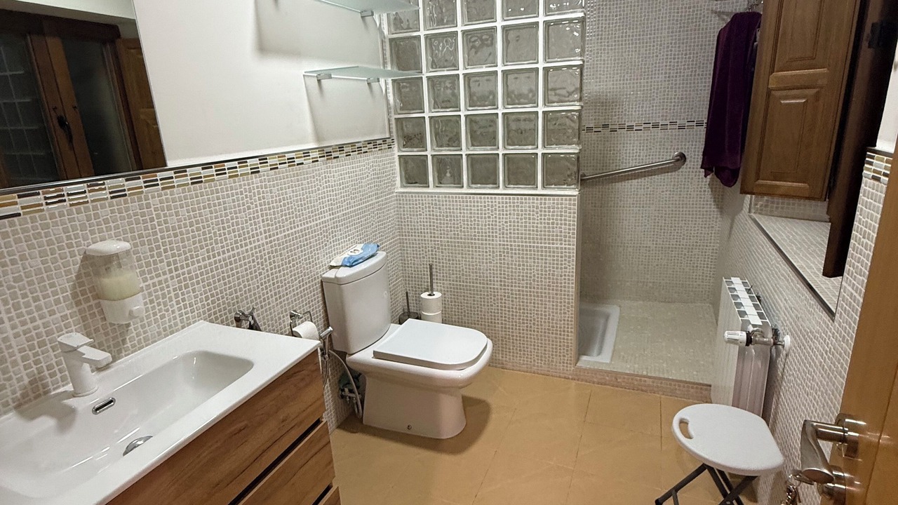 Photo of Bathroom in Pesquera de Ebro