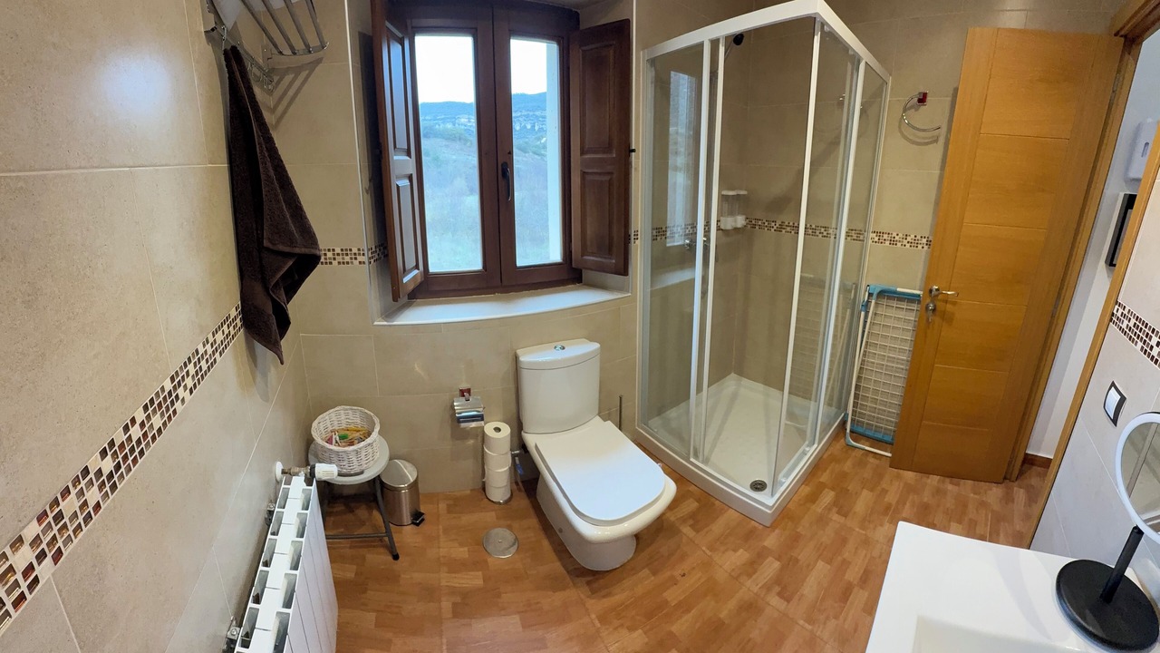 Photo of Bathroom in Pesquera de Ebro