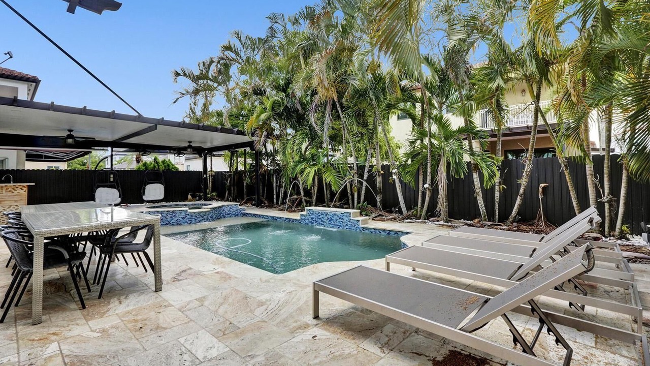 Photo of Outdoor in Miami Lakes