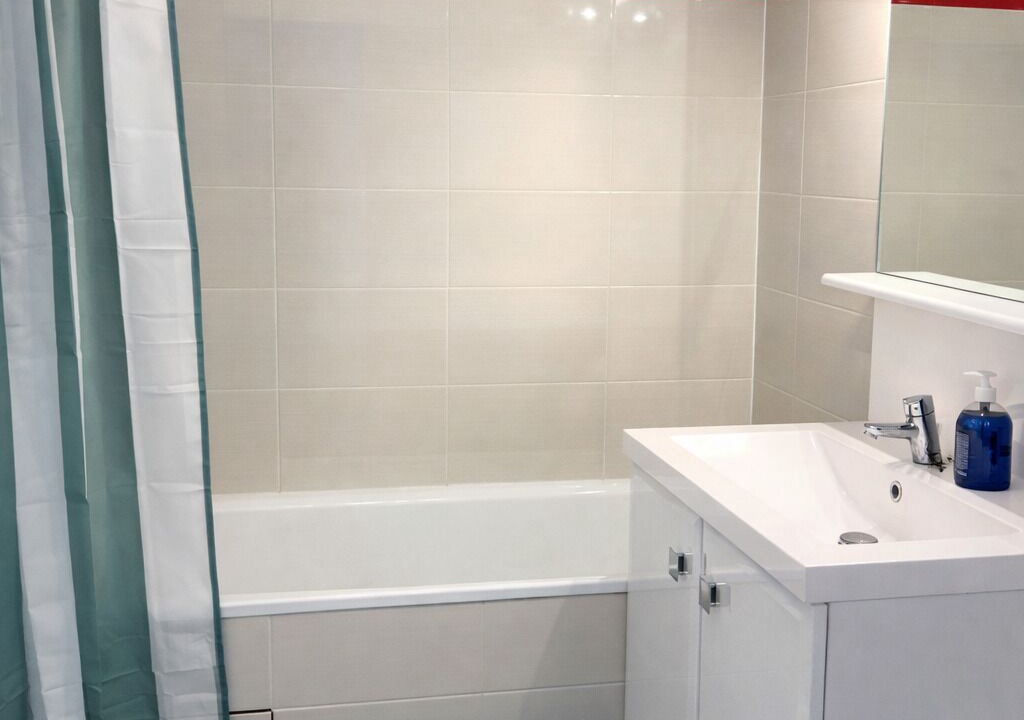 Photo of Bathroom in Champs-sur-Marne