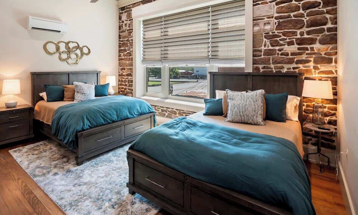 Photo of Bedroom in Mason