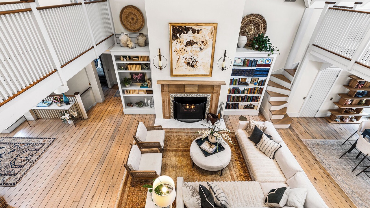 Photo of Livingroom in Wayne