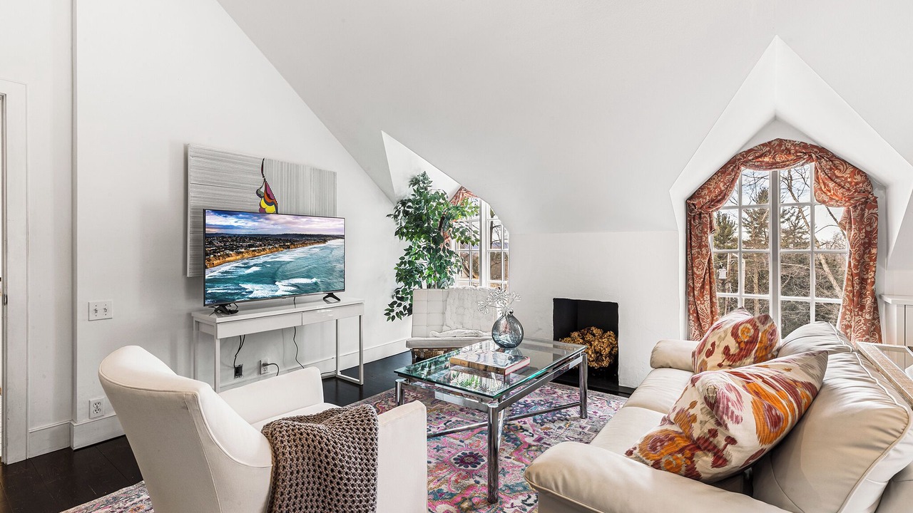 Photo of Livingroom in Wayne