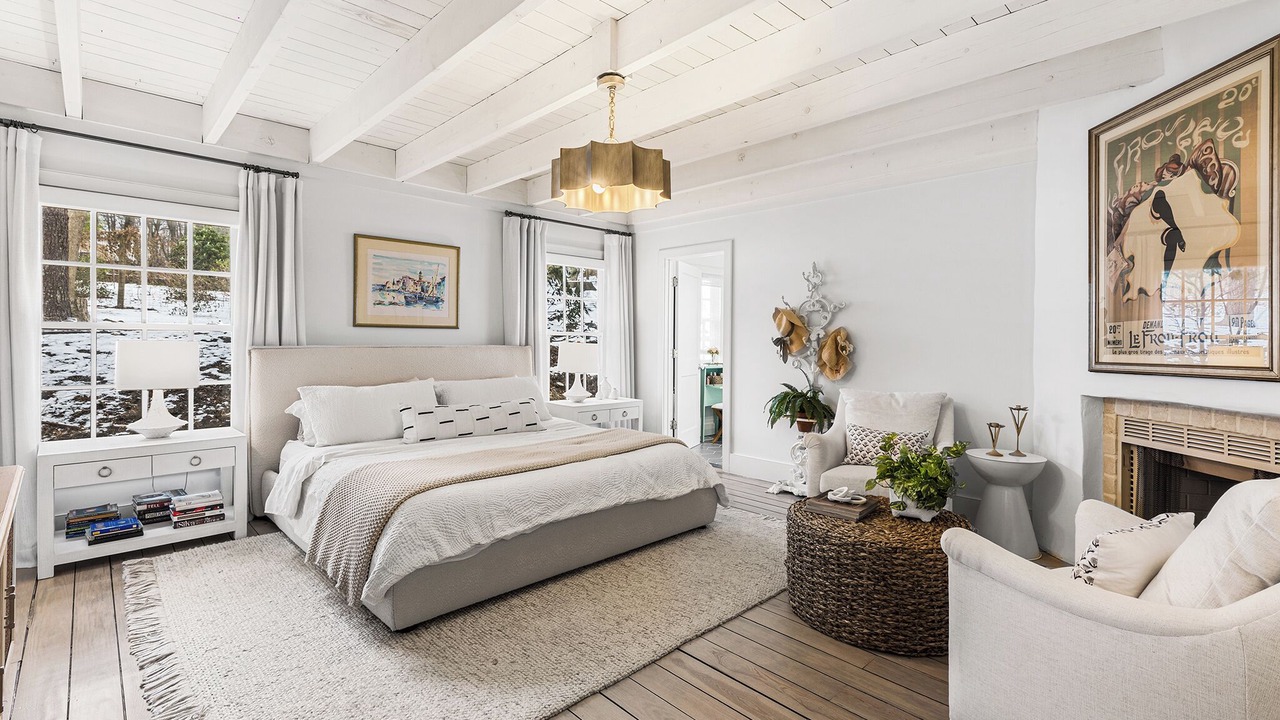 Photo of Bedroom in Wayne