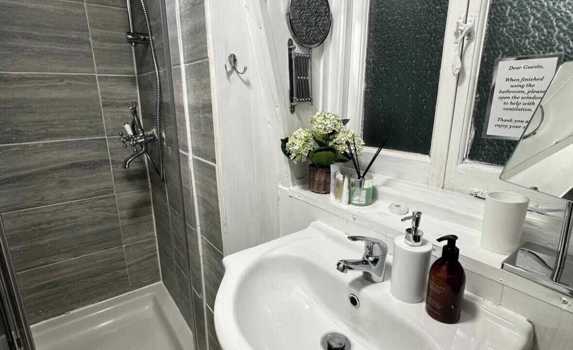 Photo of Bathroom in St. Pancras