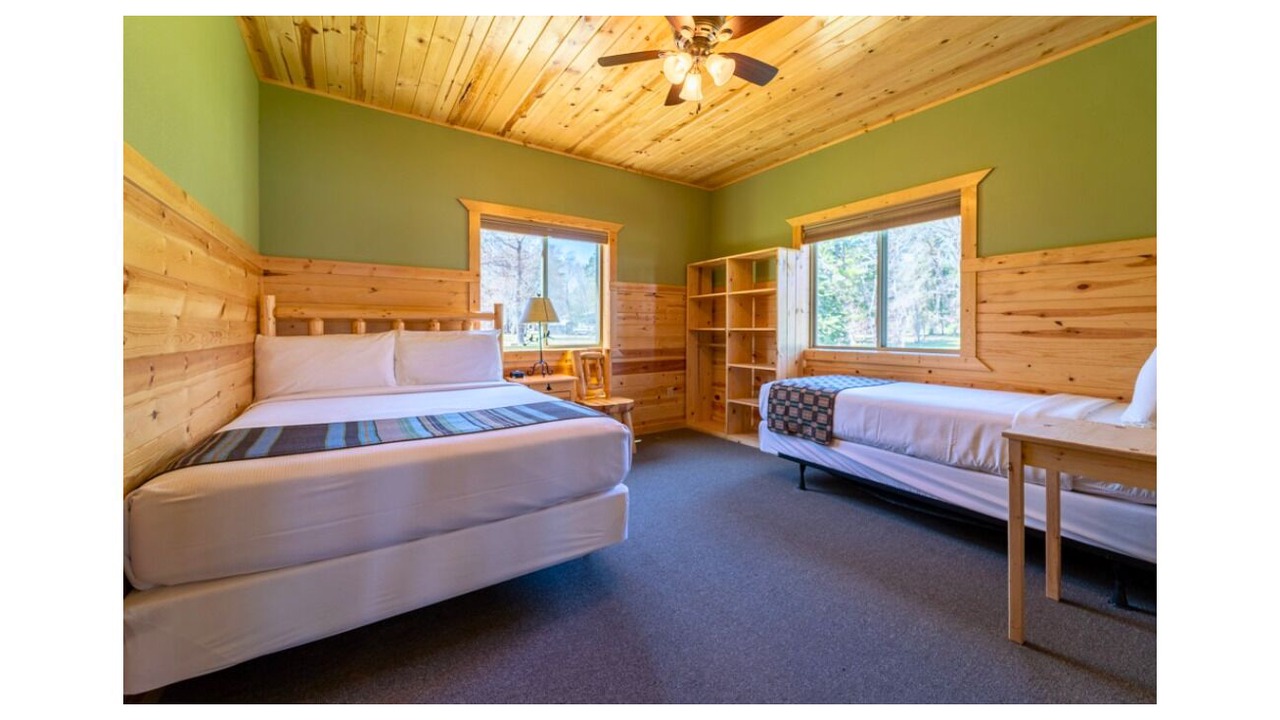 Photo of Bedroom in Cass Lake