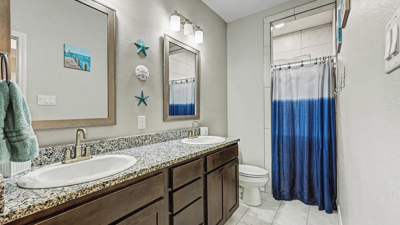 Photo of Bathroom in San Patricio County