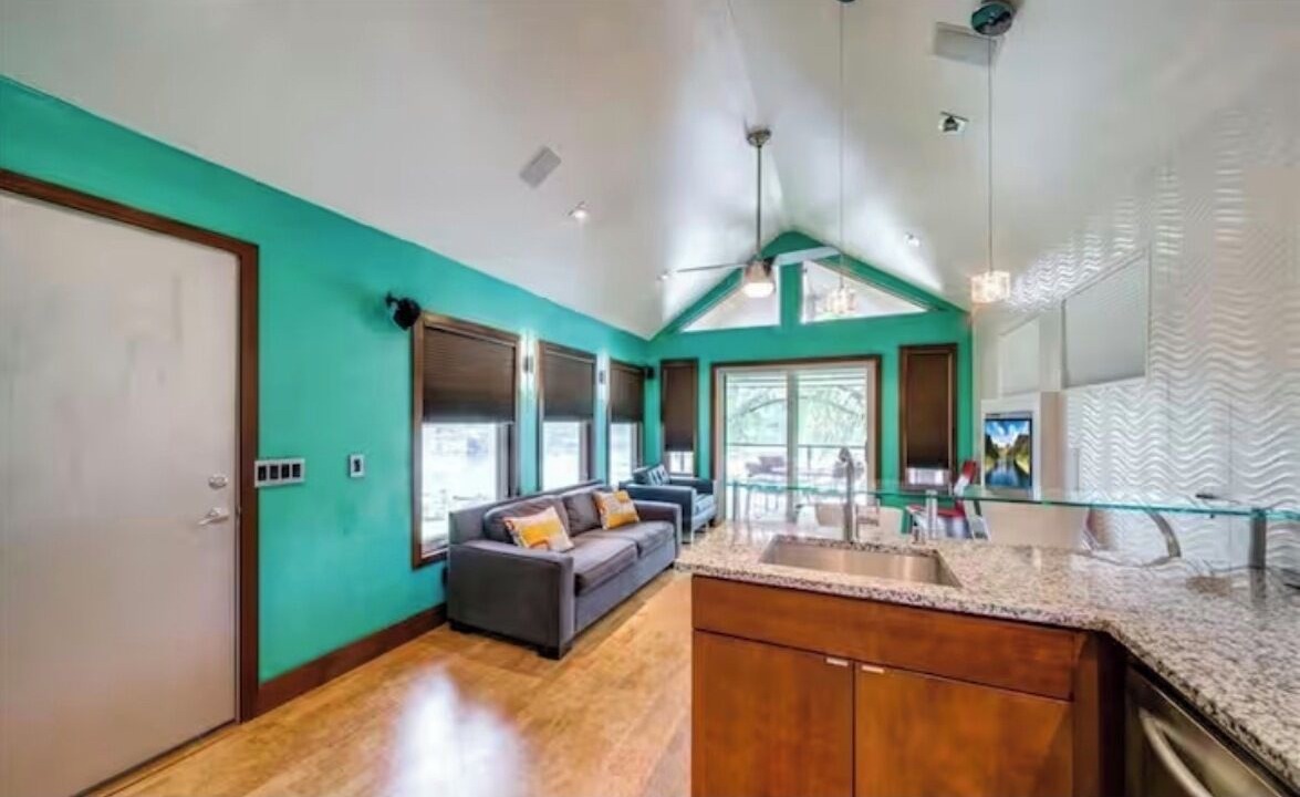 Photo of Livingroom in Seguin