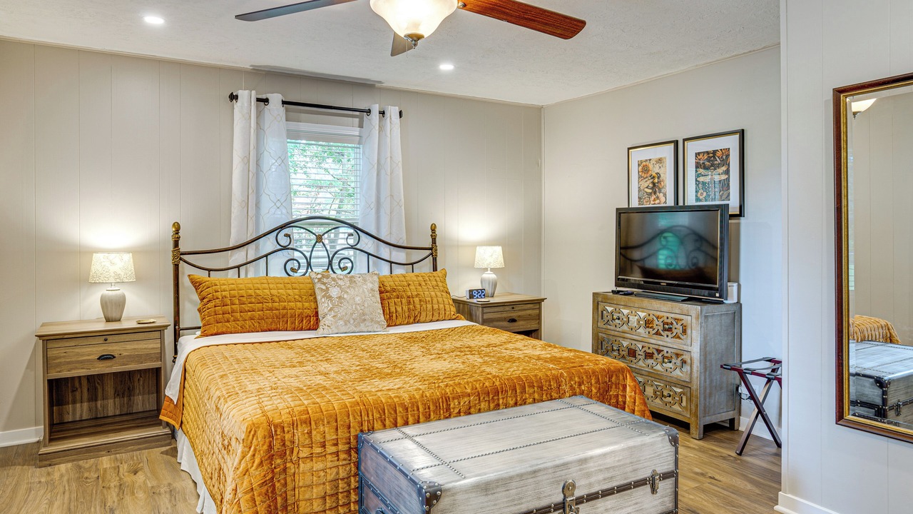 Photo of Bedroom in Kansas City
