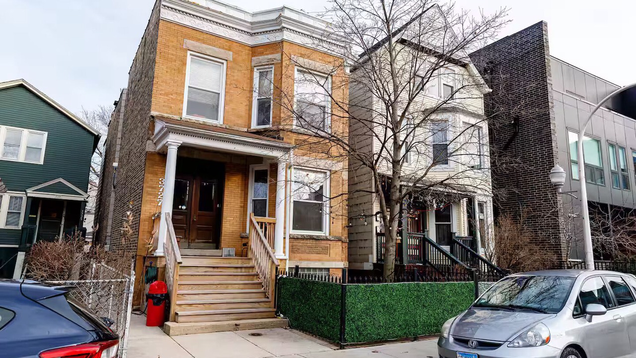 Photo of Outdoor in Lakeview