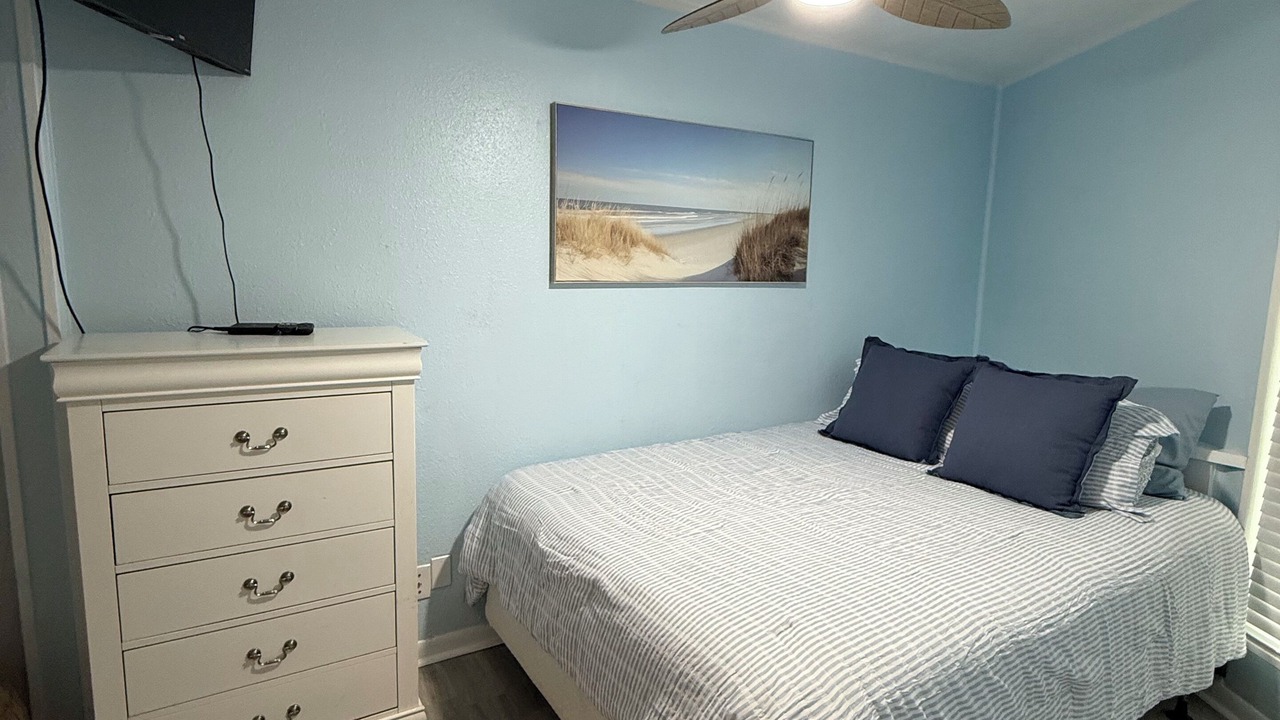 Photo of Bedroom in North Beach