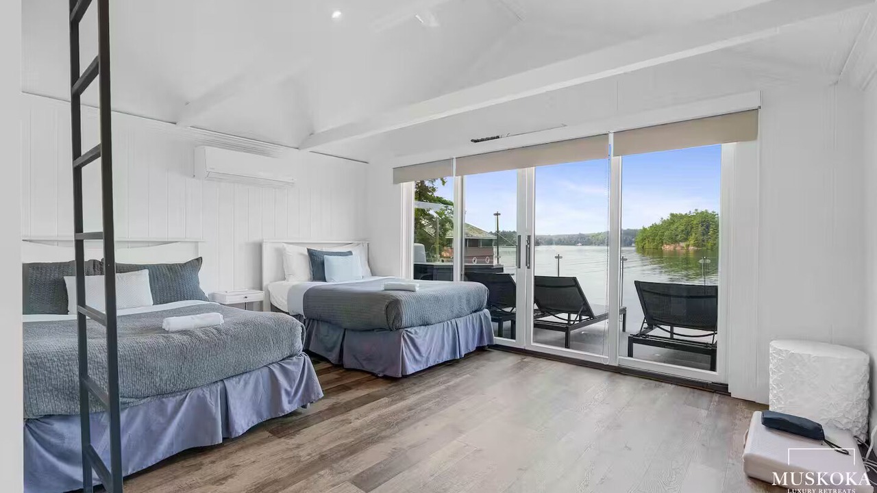 Photo of Bedroom in Rosseau