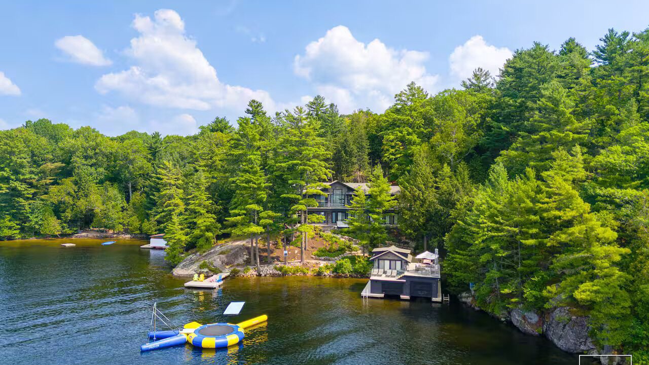 Photo of Others in Rosseau