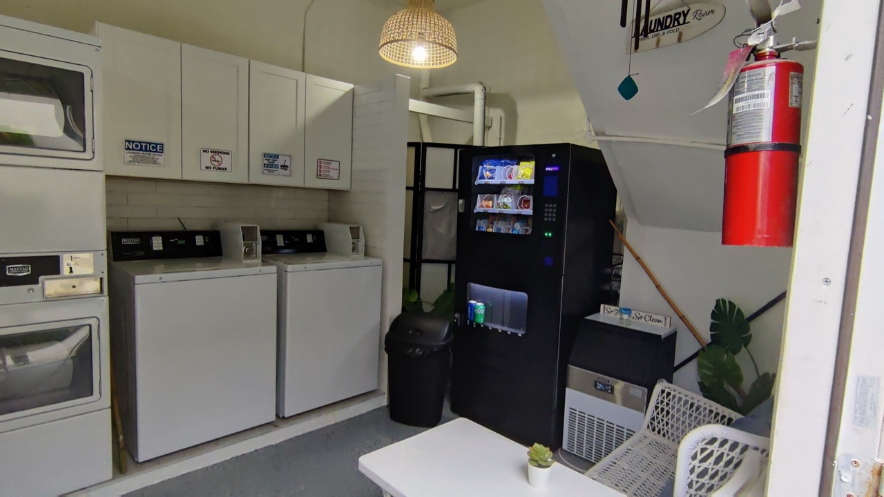 Photo of Others in Hollywood South Central Beach