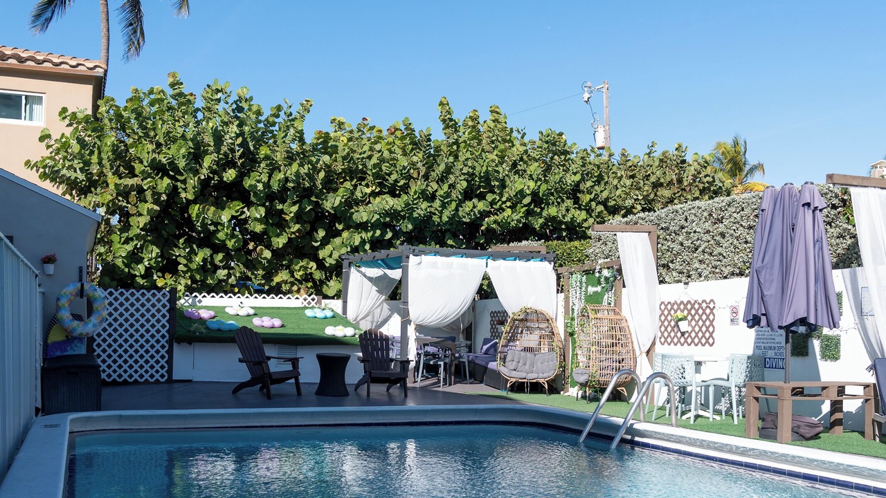 Photo of Outdoor in Hollywood South Central Beach