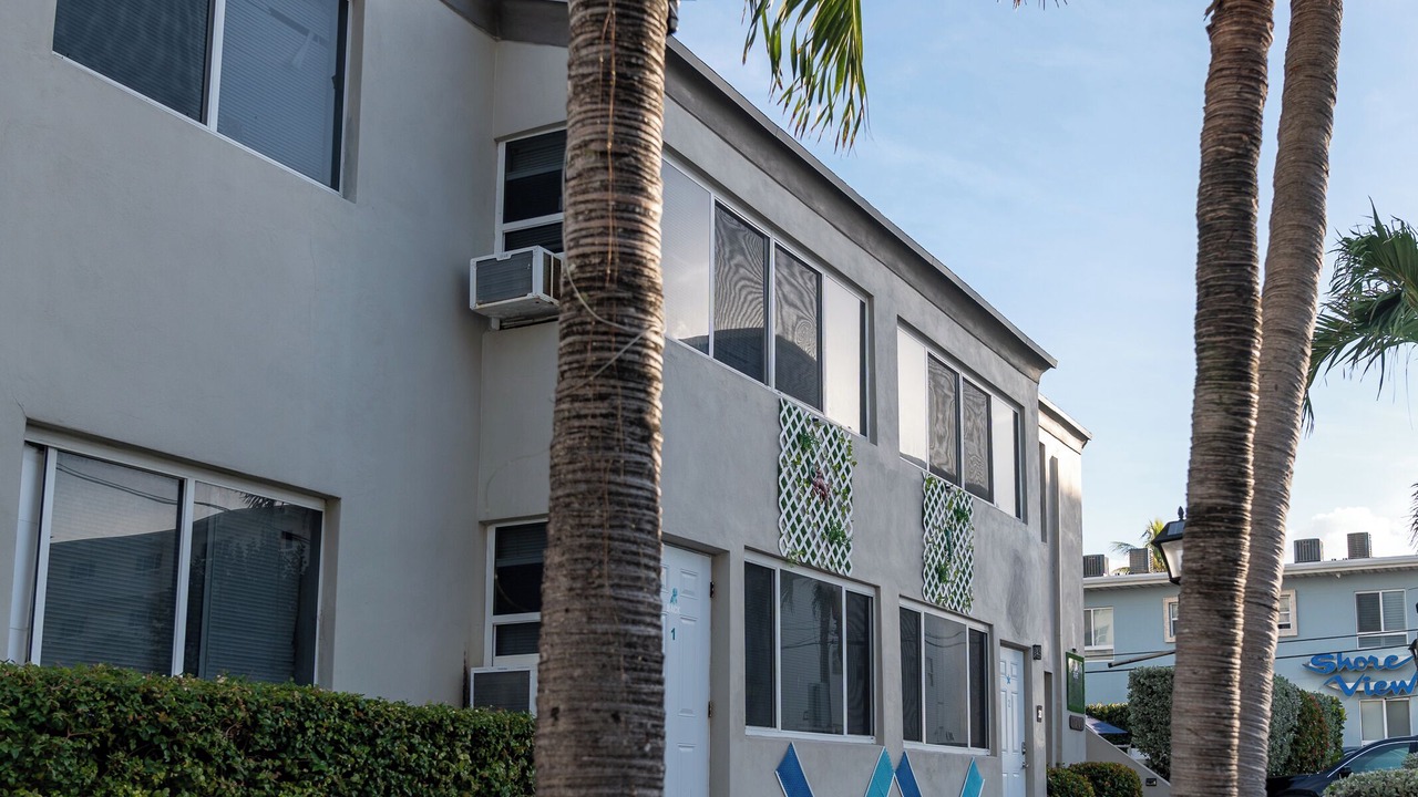 Photo of Outdoor in Hollywood South Central Beach