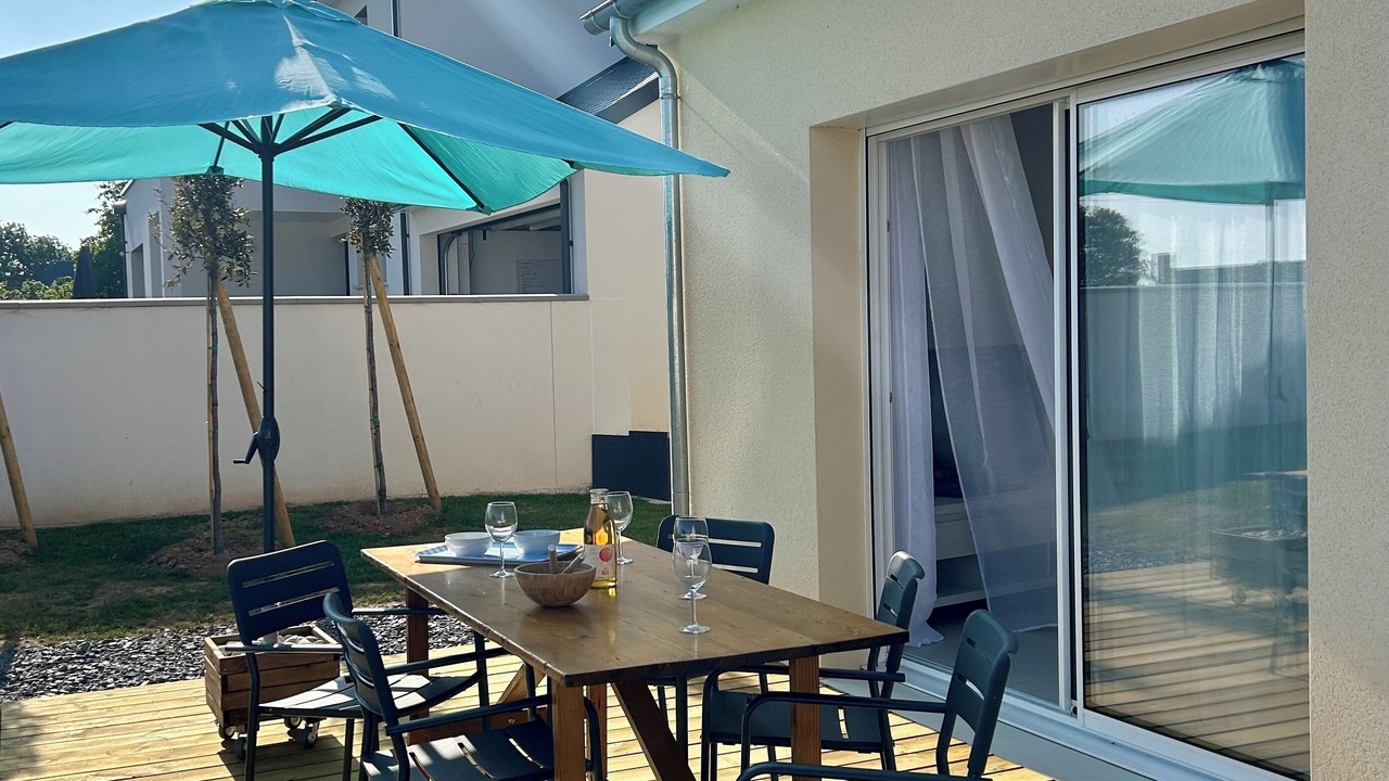 Photo of Outdoor in Maisons