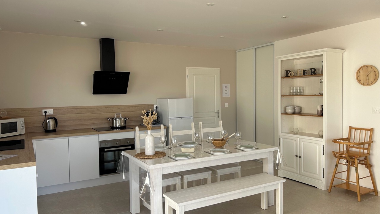 Photo of Kitchen in Maisons