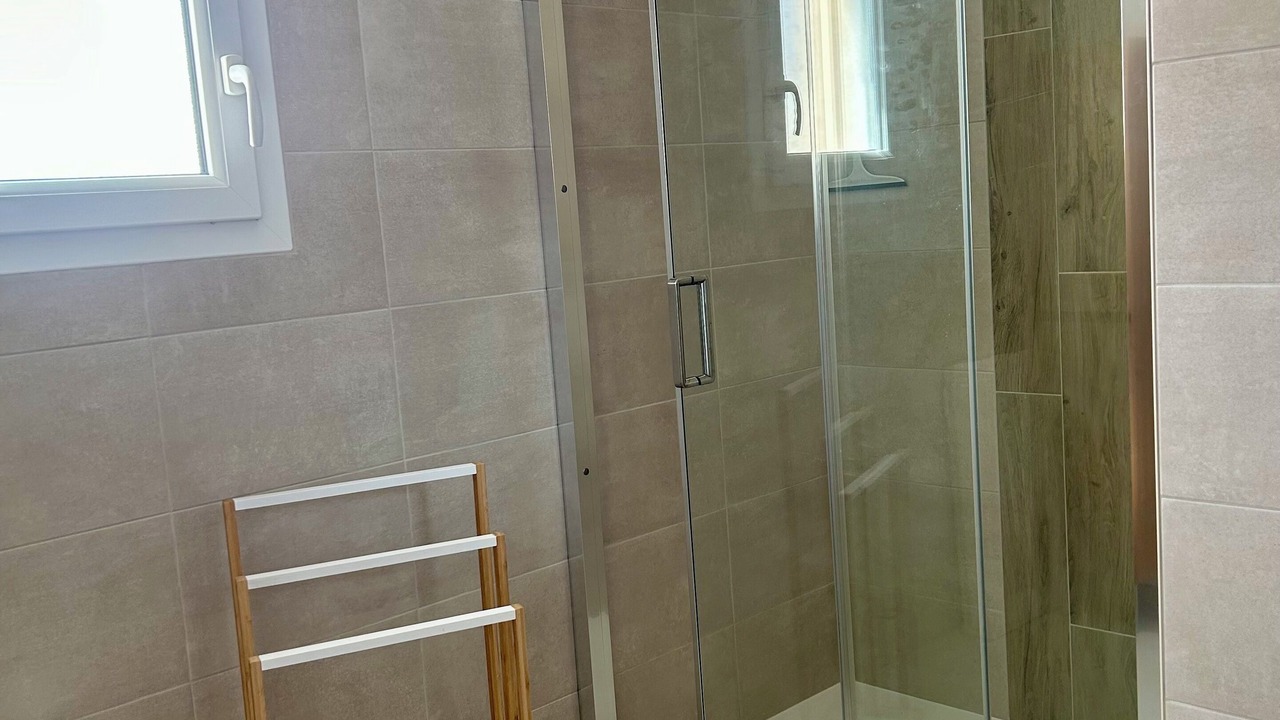 Photo of Bathroom in Maisons