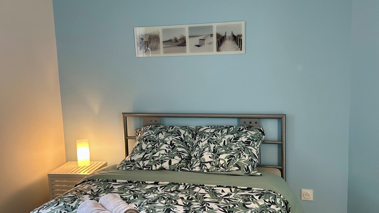 Photo of Bedroom in Maisons