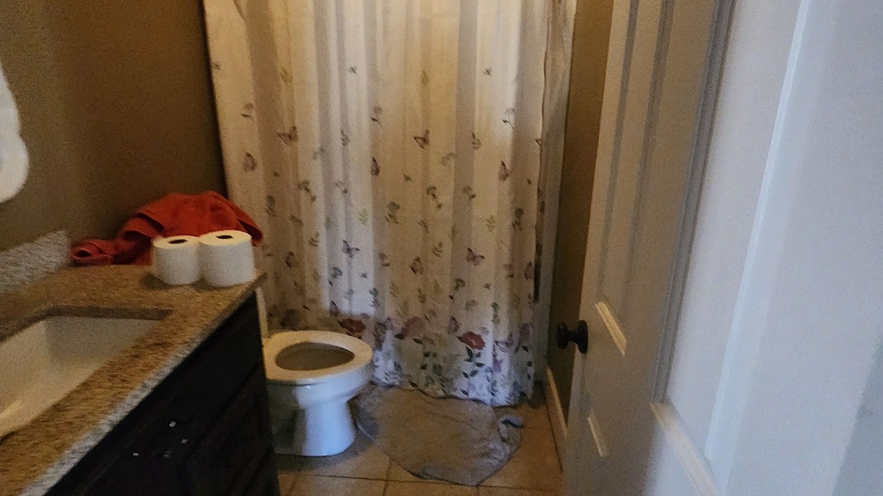 Photo of Bathroom in Dadeville