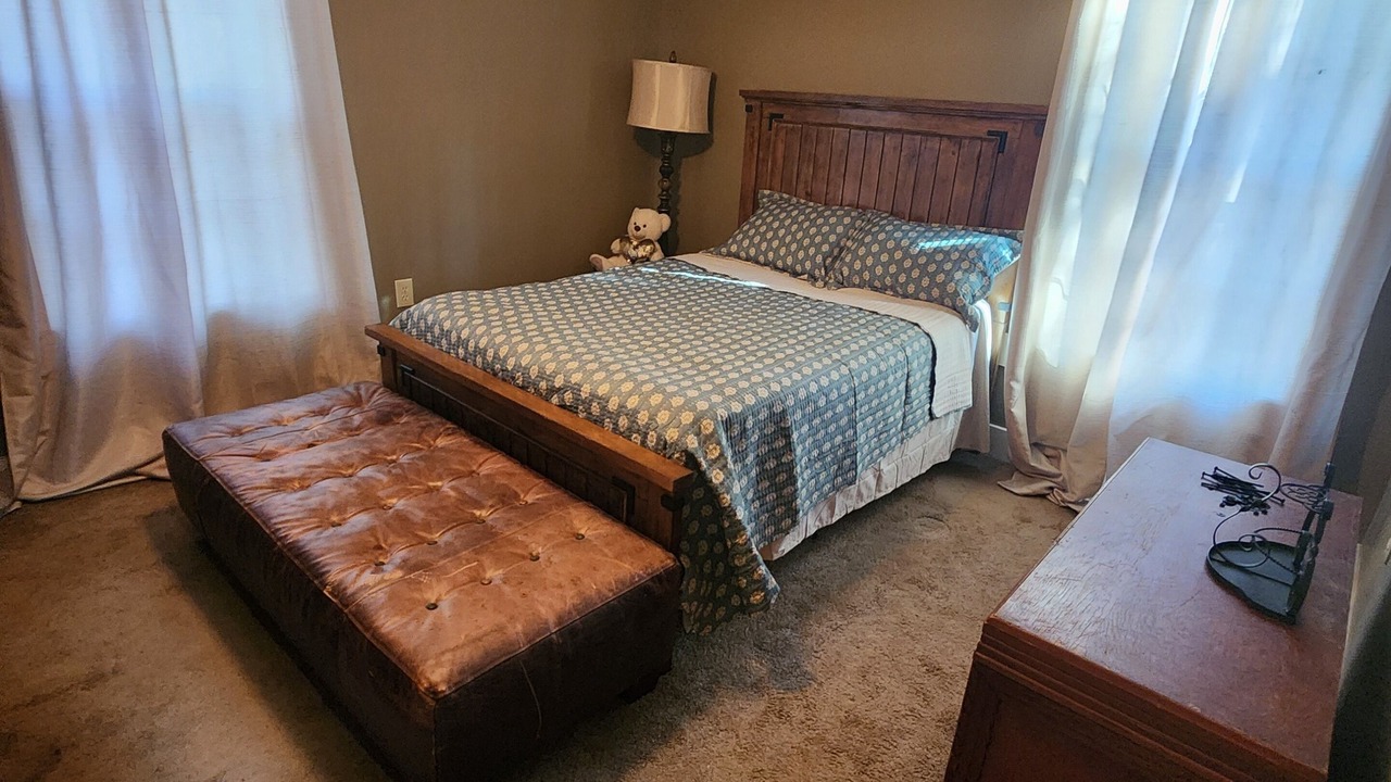 Photo of Bedroom in Dadeville