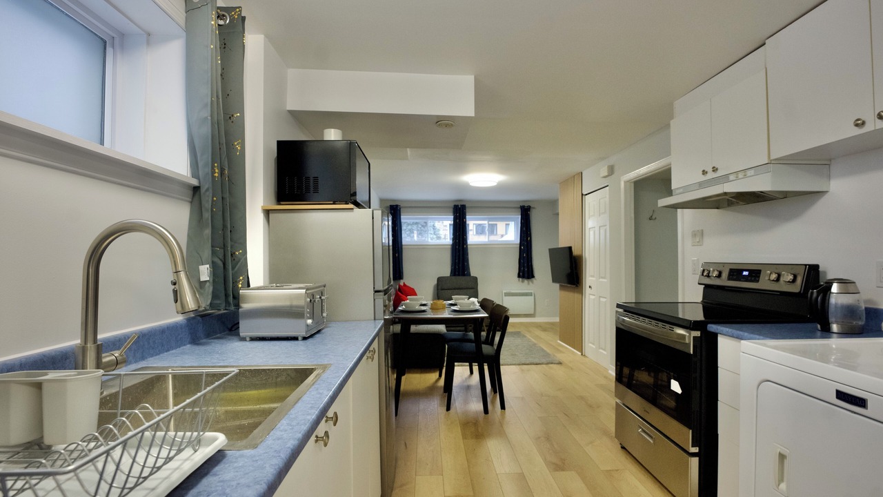 Photo of Kitchen in Laval-des-Rapides