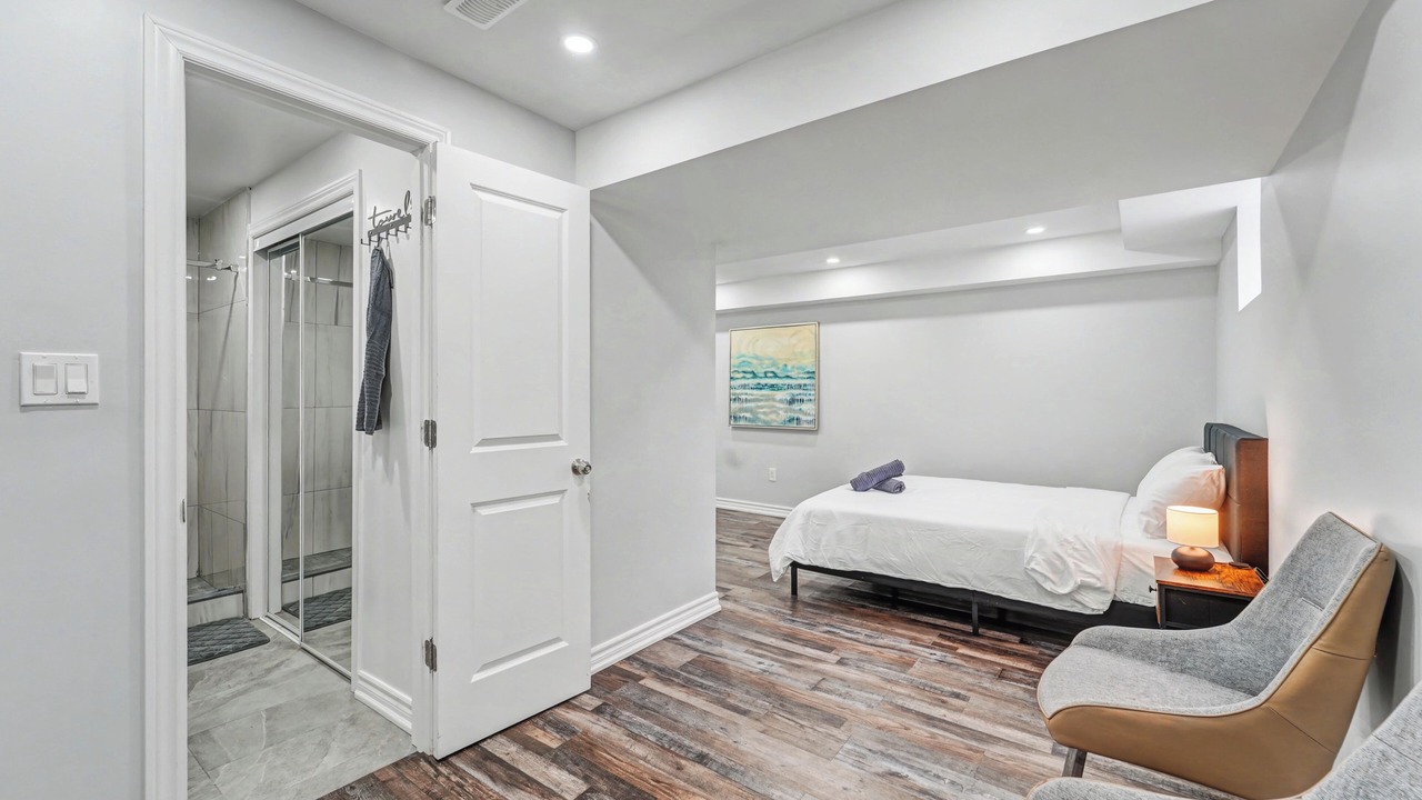 Photo of Bedroom in Pickering
