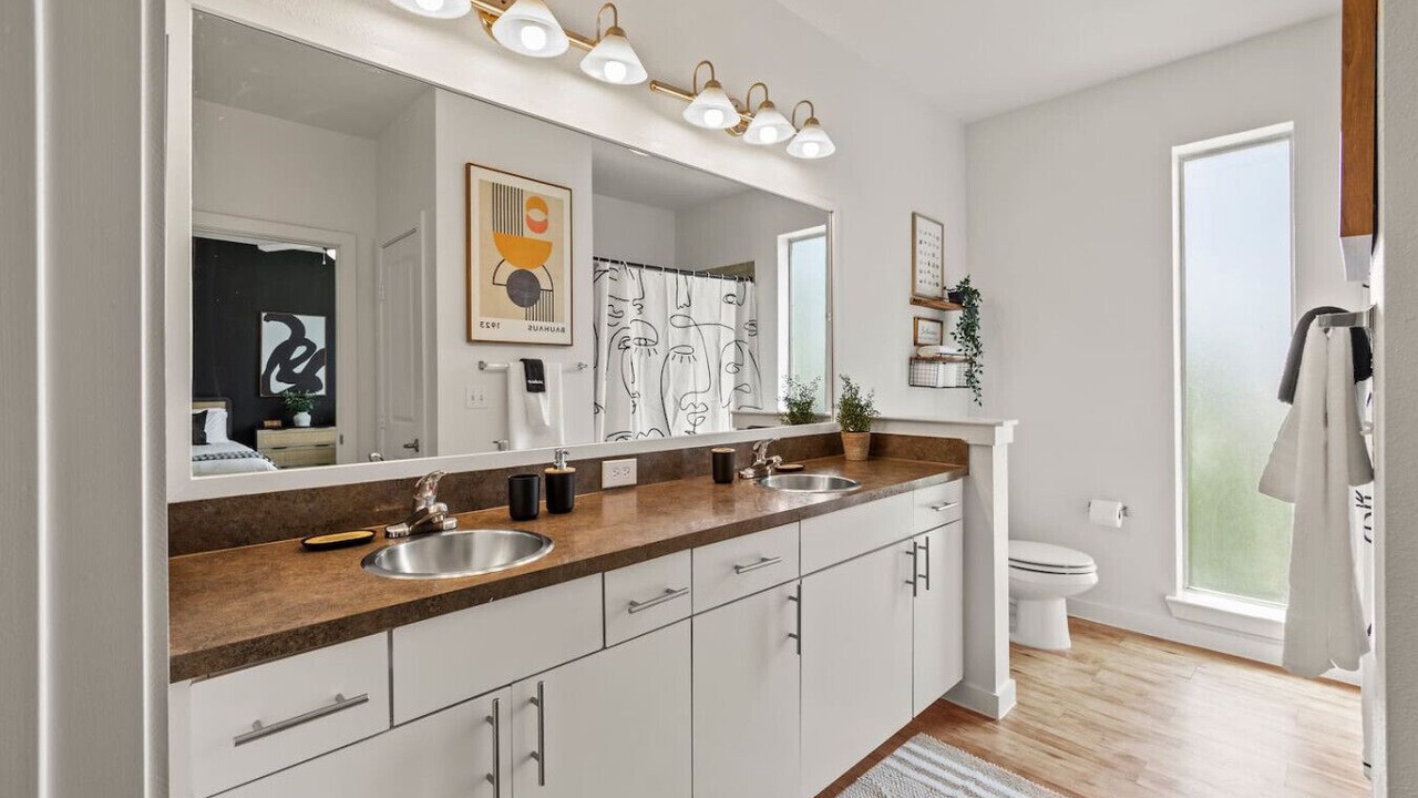 Photo of Bathroom in Dallas Design District