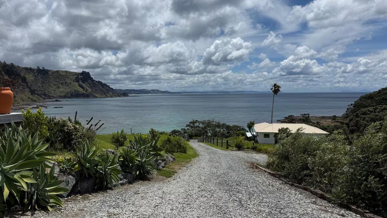 Photo of Others in Leigh