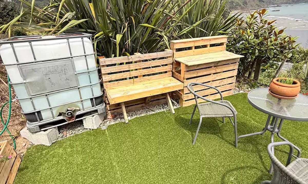 Photo of Outdoor in Leigh