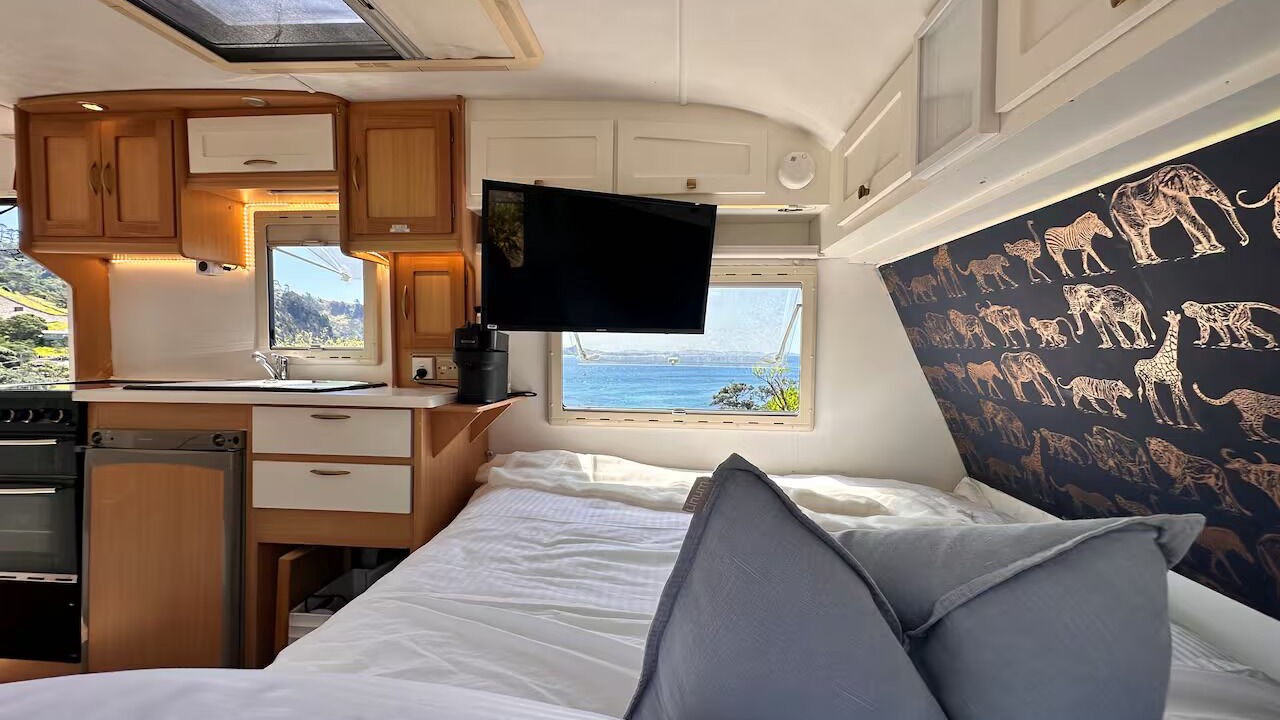 Photo of Bedroom in Leigh