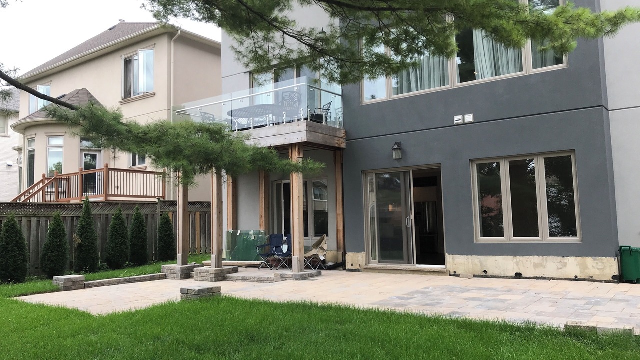 Photo of Outdoor in Willowdale